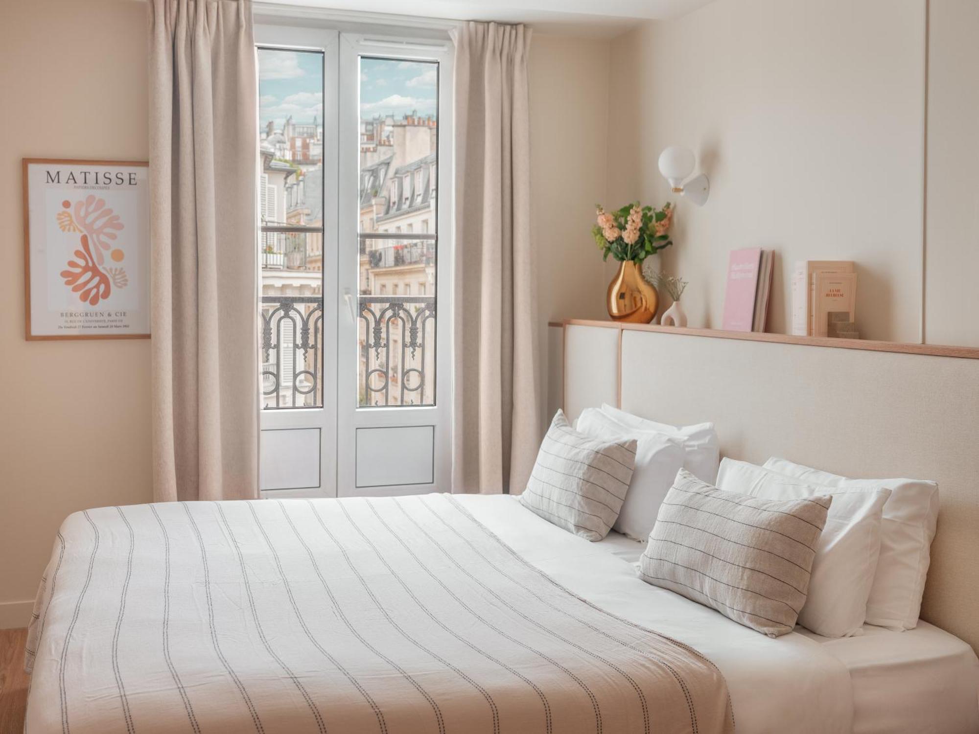 Hotel Basss Paris Luaran gambar