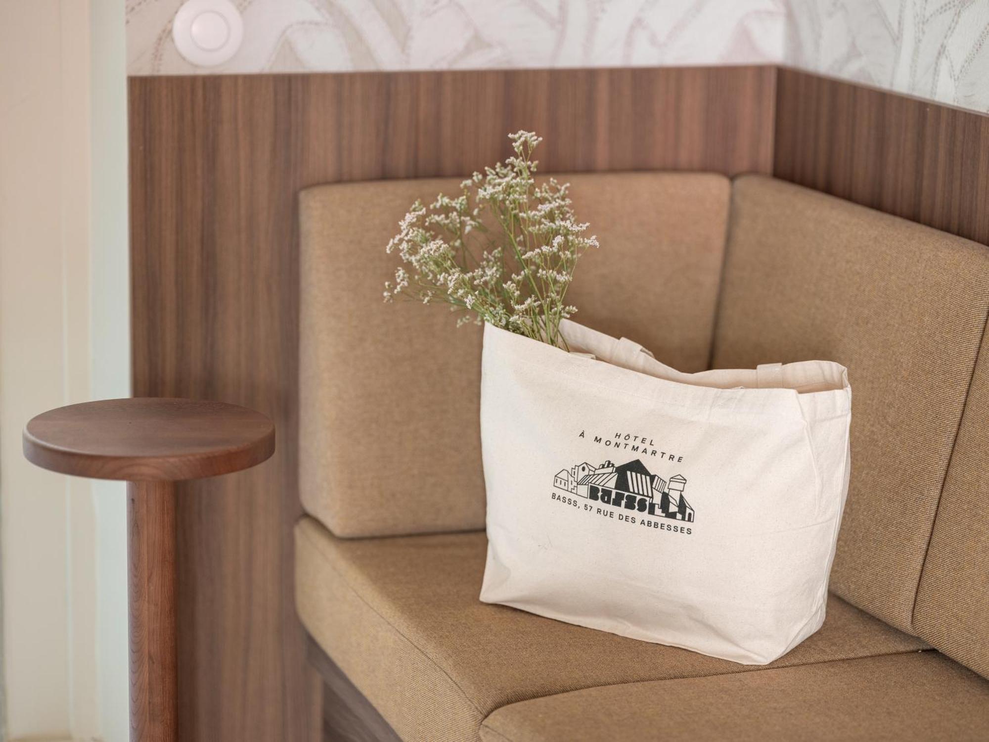 Hotel Basss Paris Luaran gambar