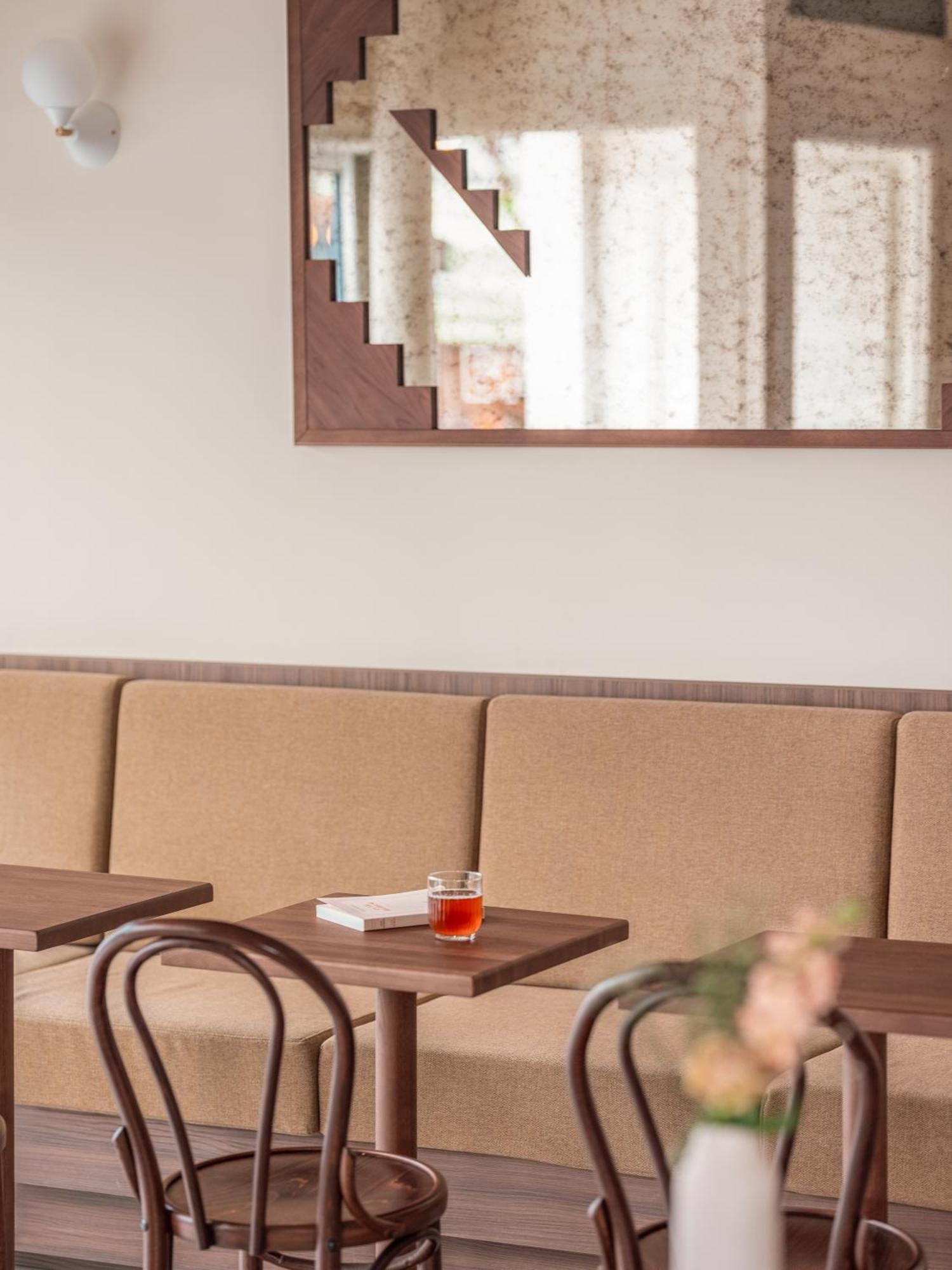 Hotel Basss Paris Luaran gambar